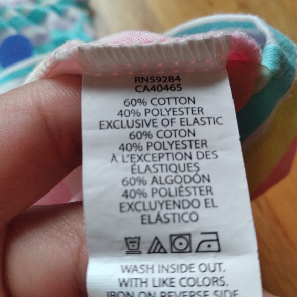 Children's Place Girls Rainbow Tanktop Striped Sleeveless Top Size 5 - Picture 16 of 16